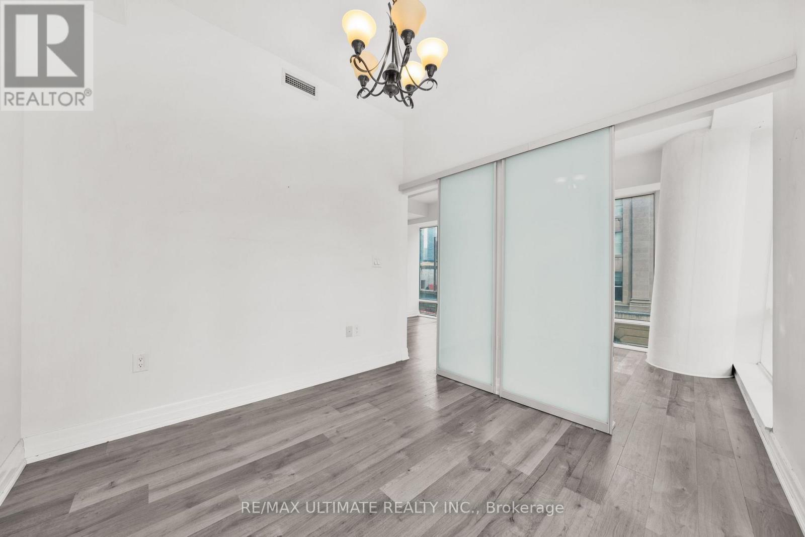 506 - 8 The Esplanade Street, Toronto (waterfront Communities), Ontario