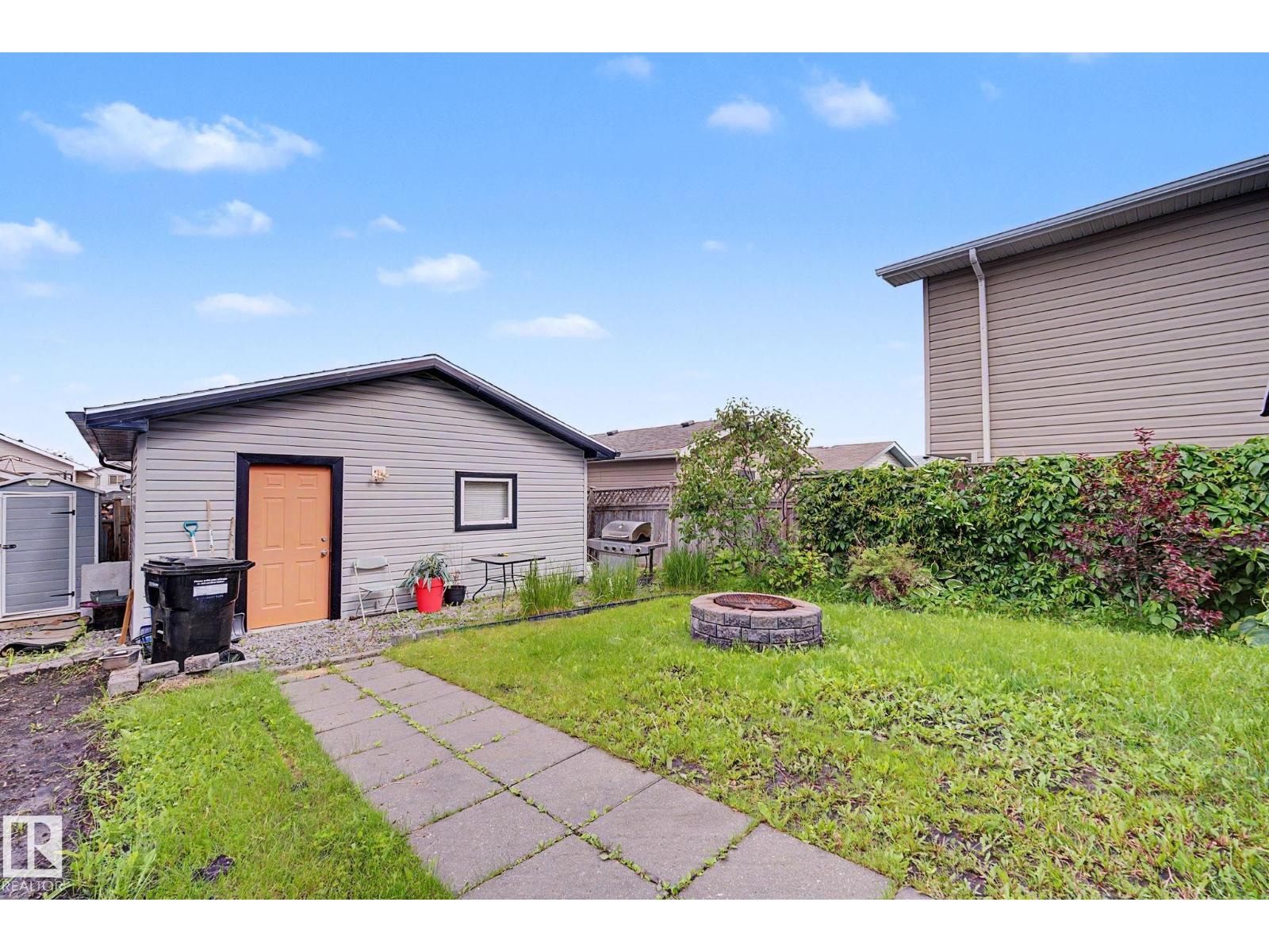 15619 45 St Nw, Edmonton, Alberta