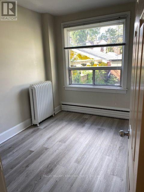 110-112 Dewhurst Boulevard, Toronto (danforth), Ontario