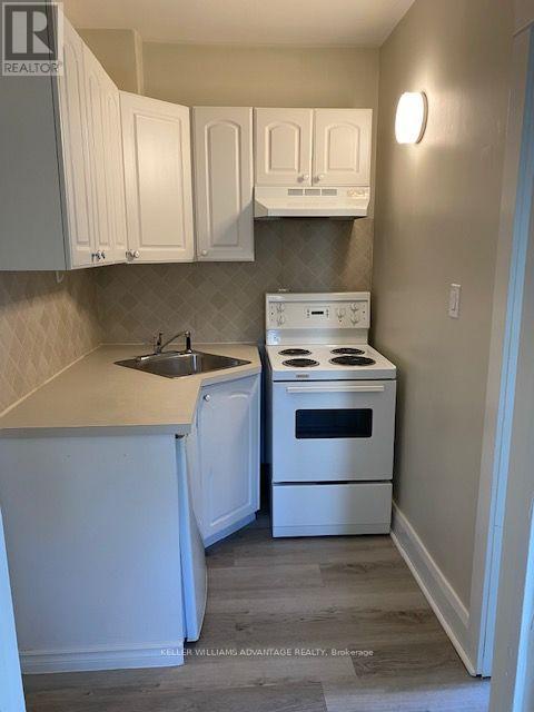 110-112 Dewhurst Boulevard, Toronto (danforth), Ontario