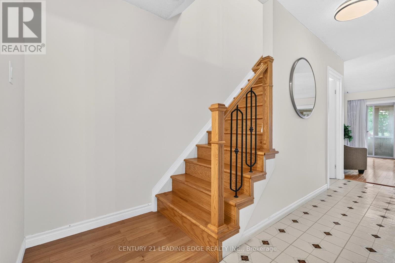 58 Valdor Drive, Toronto (agincourt North), Ontario