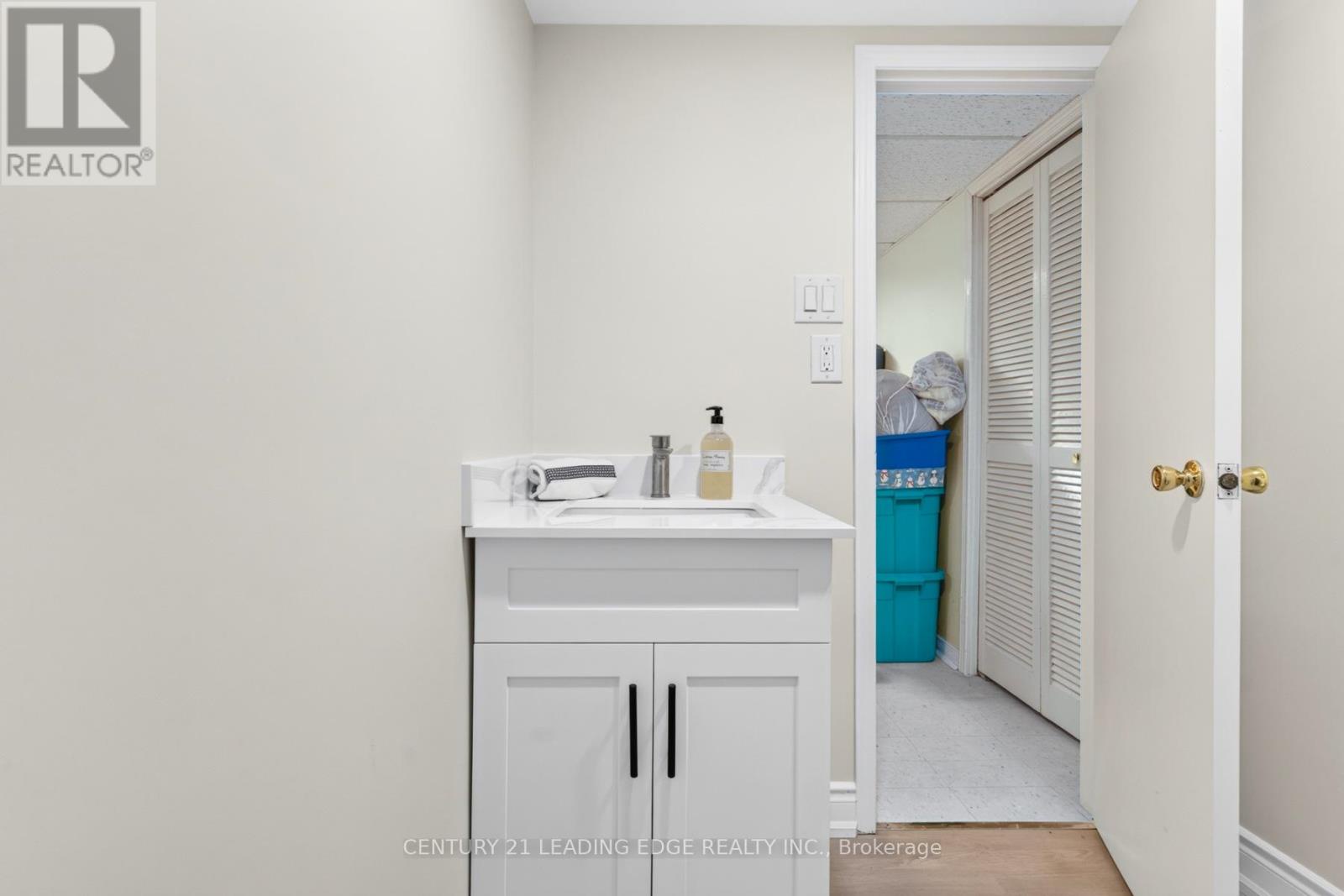58 Valdor Drive, Toronto (agincourt North), Ontario