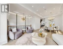 383 MELROSE AVENUE