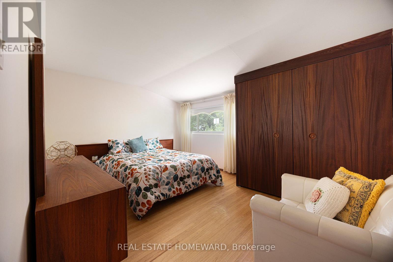 23 Norbury Crescent, Toronto (bendale), Ontario