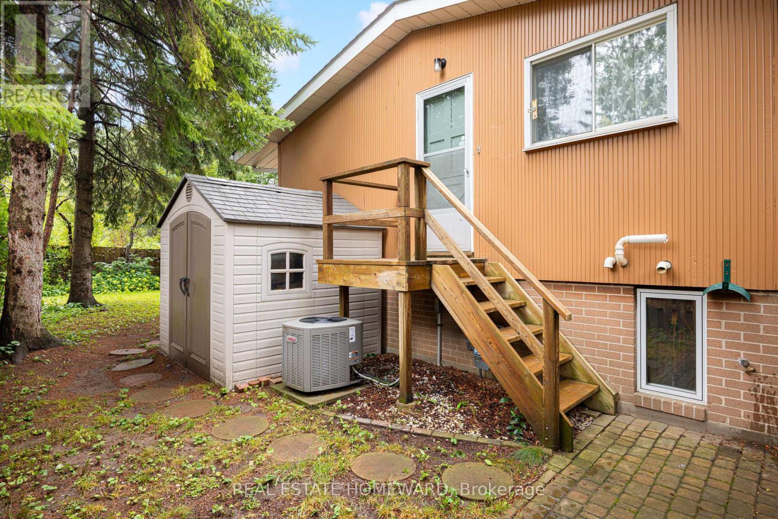 23 Norbury Crescent, Toronto (bendale), Ontario