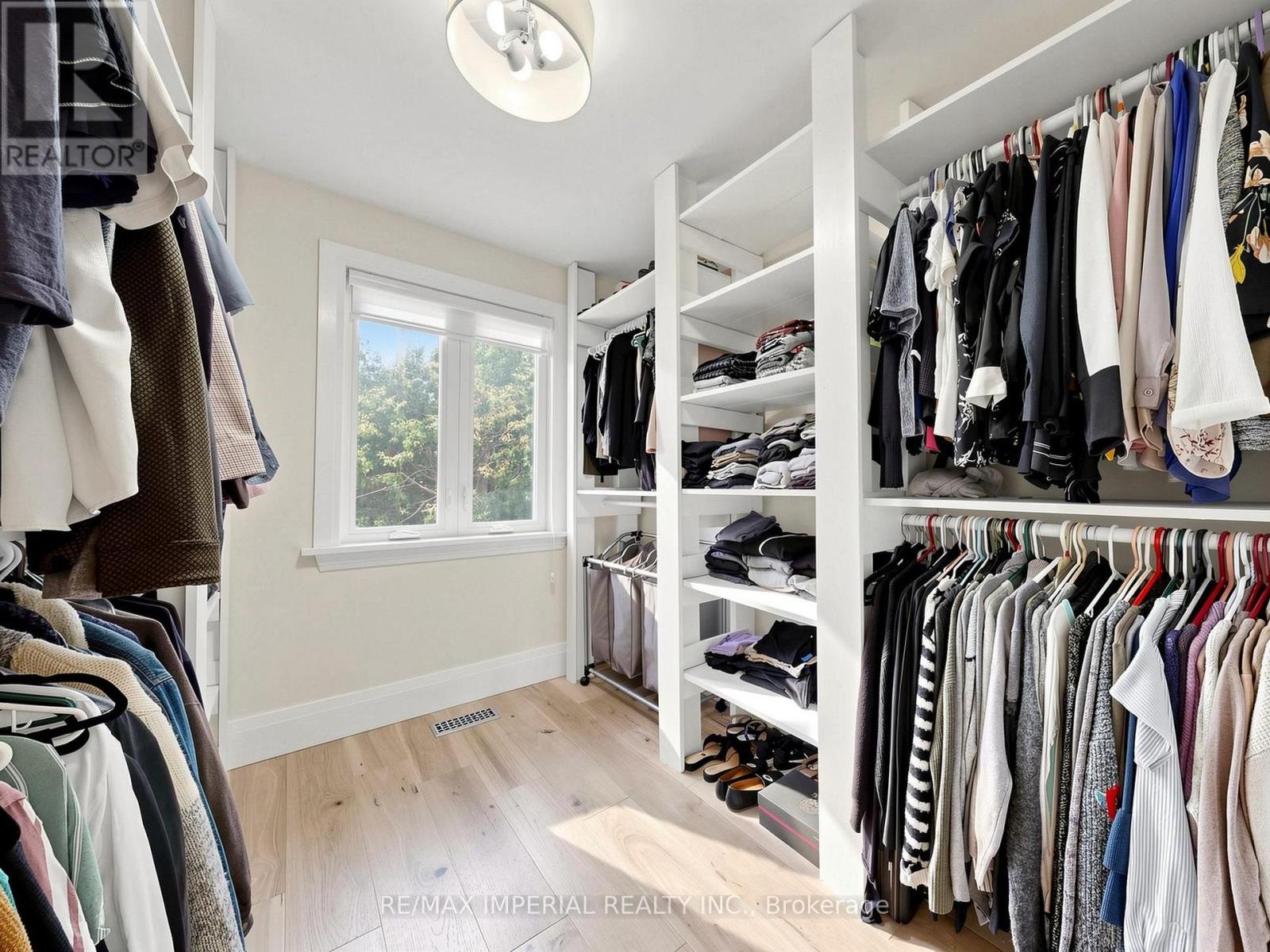 404 Glen Park Avenue, Toronto (yorkdale-glen Park), Ontario