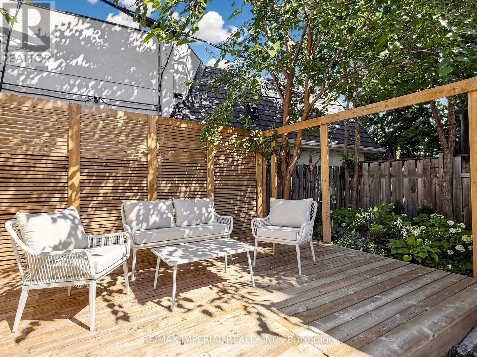 404 Glen Park Avenue, Toronto (yorkdale-glen Park), Ontario