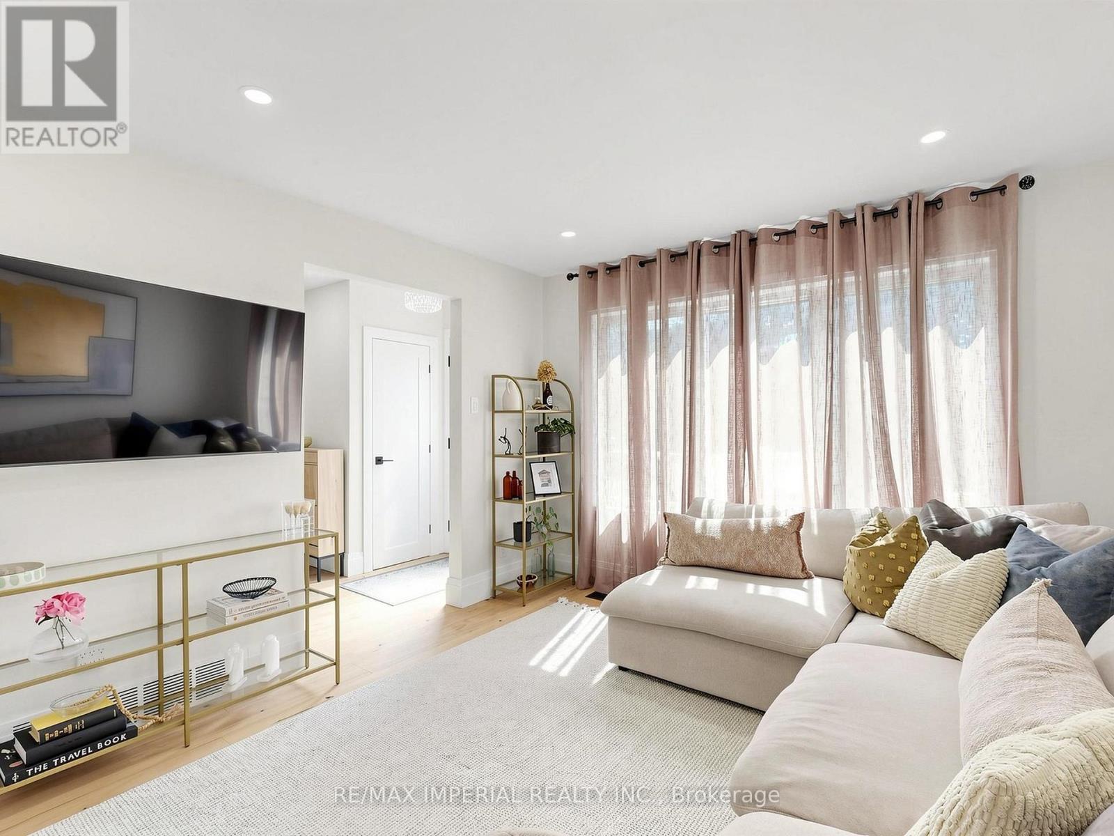 404 Glen Park Avenue, Toronto (yorkdale-glen Park), Ontario