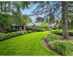 35 BAYVIEW RIDGE