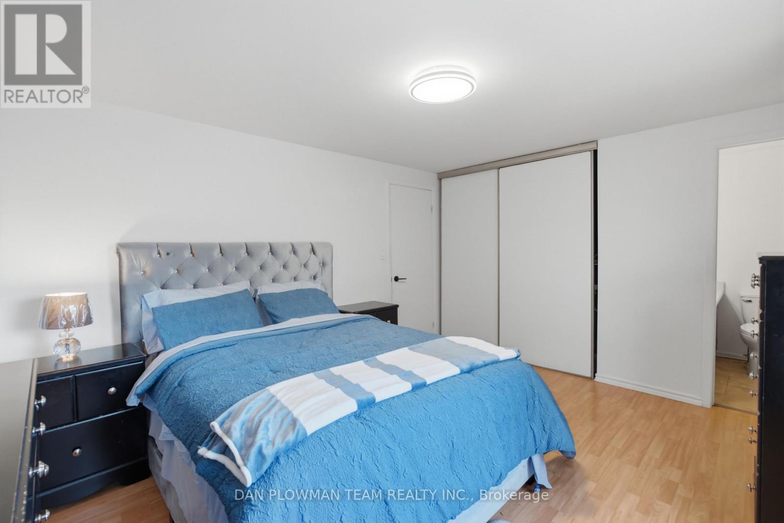 32 - 11 Livonia Place, Toronto (morningside), Ontario