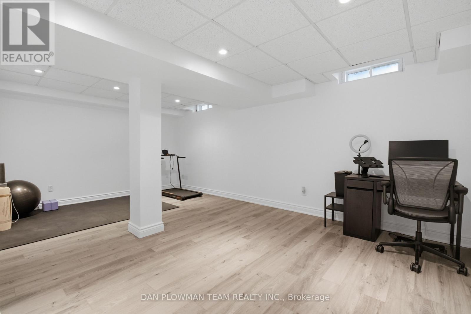32 - 11 Livonia Place, Toronto (morningside), Ontario