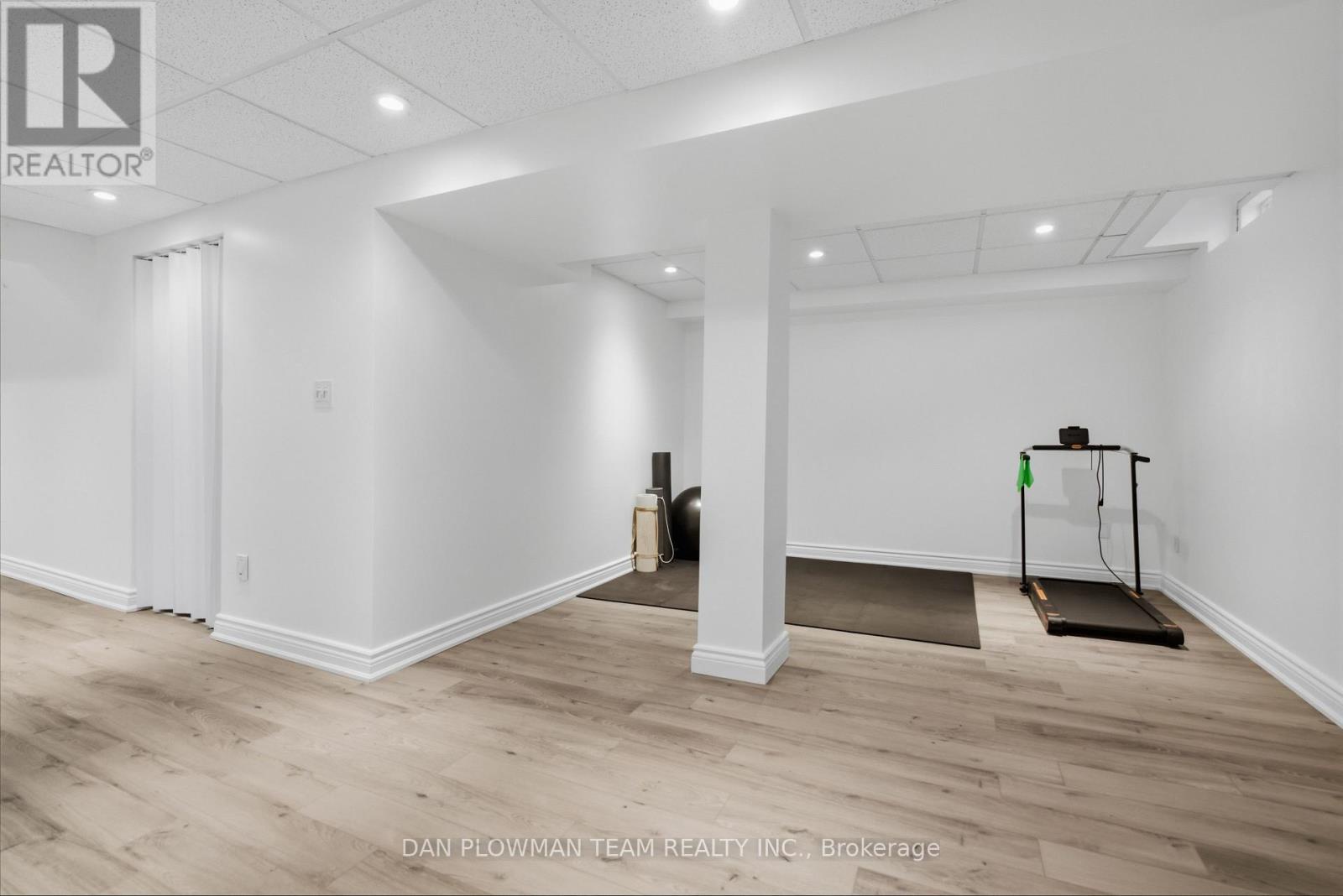 32 - 11 Livonia Place, Toronto (morningside), Ontario