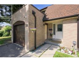 32 - 11 LIVONIA PLACE