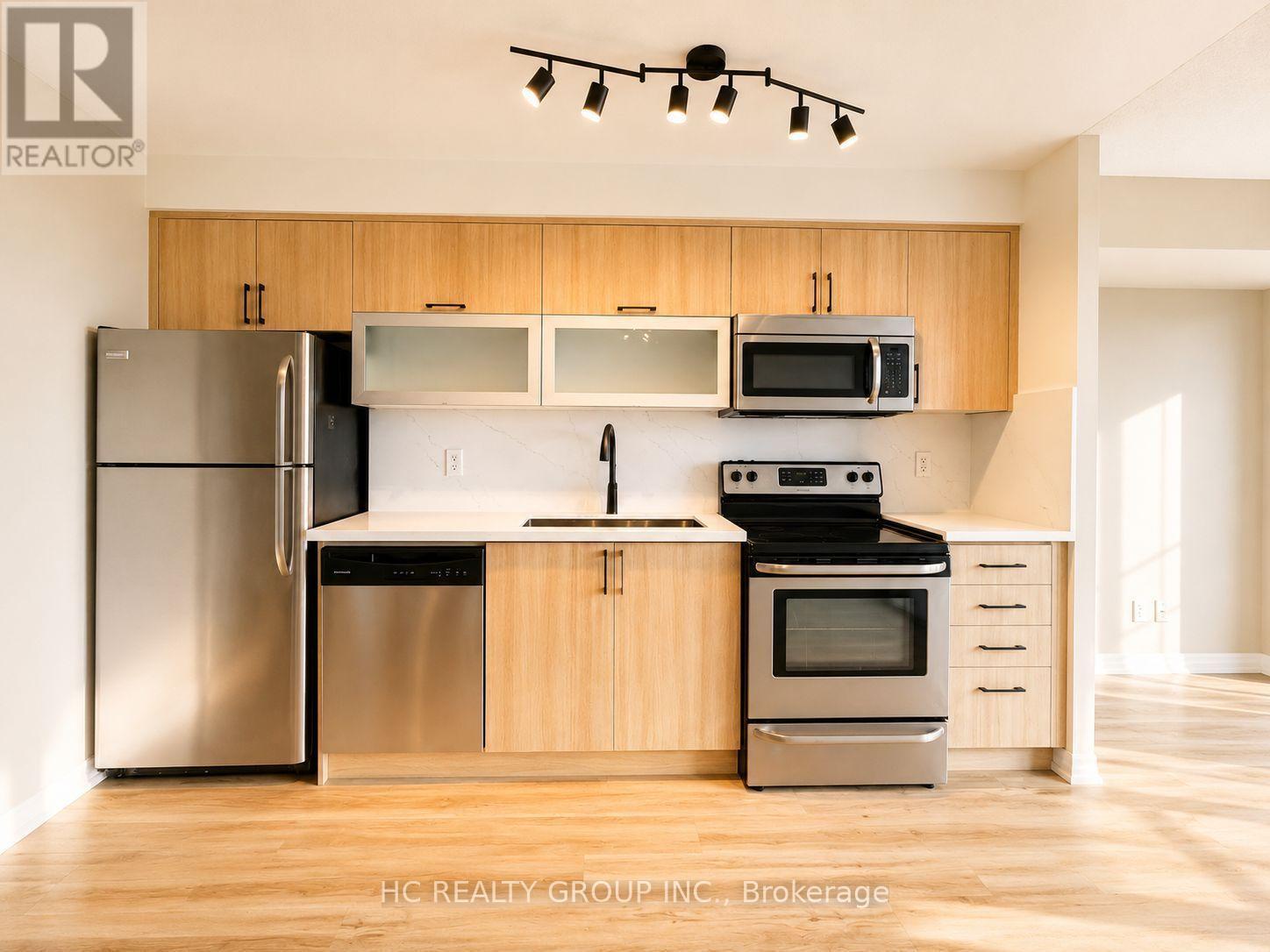 1811 - 2015 Sheppard Avenue E, Toronto (henry Farm), Ontario