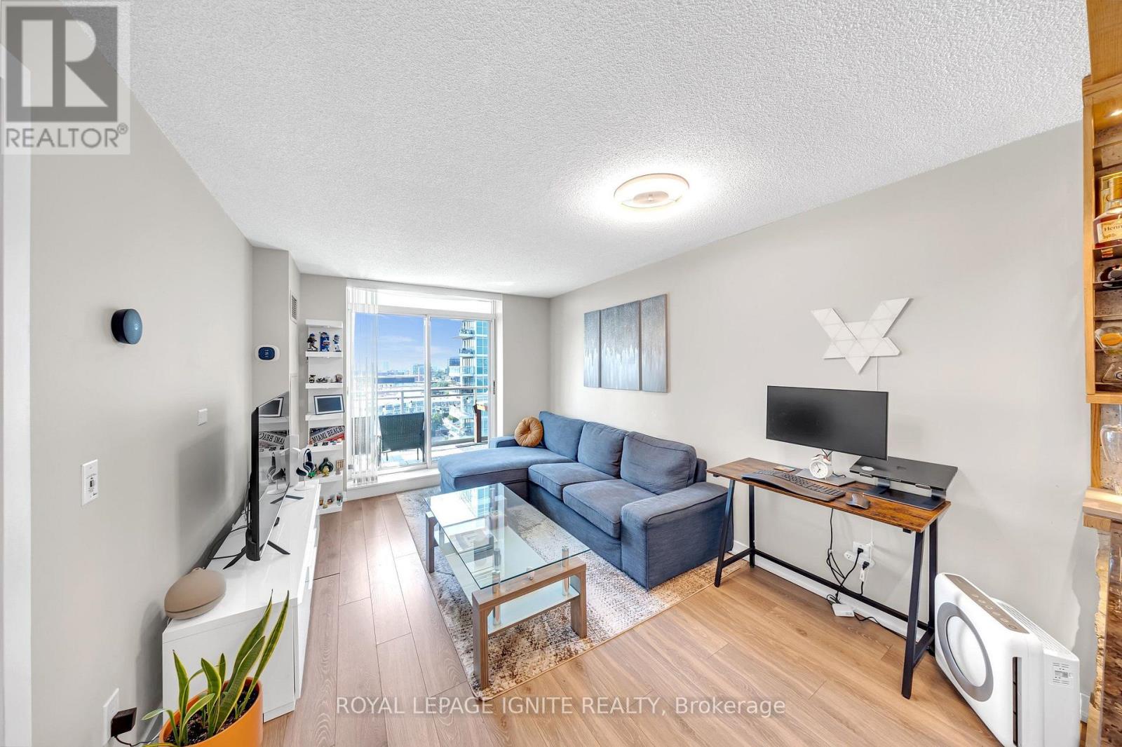 1907 - 50 Lynn Williams Street, Toronto (niagara), Ontario