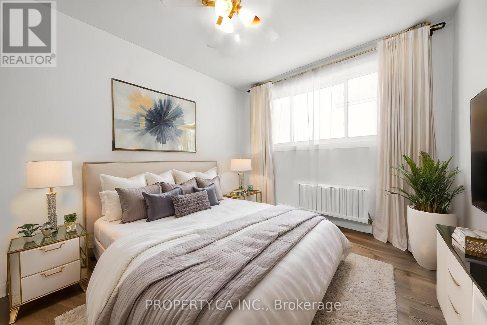 285 Robina Avenue, Toronto (oakwood Village), Ontario