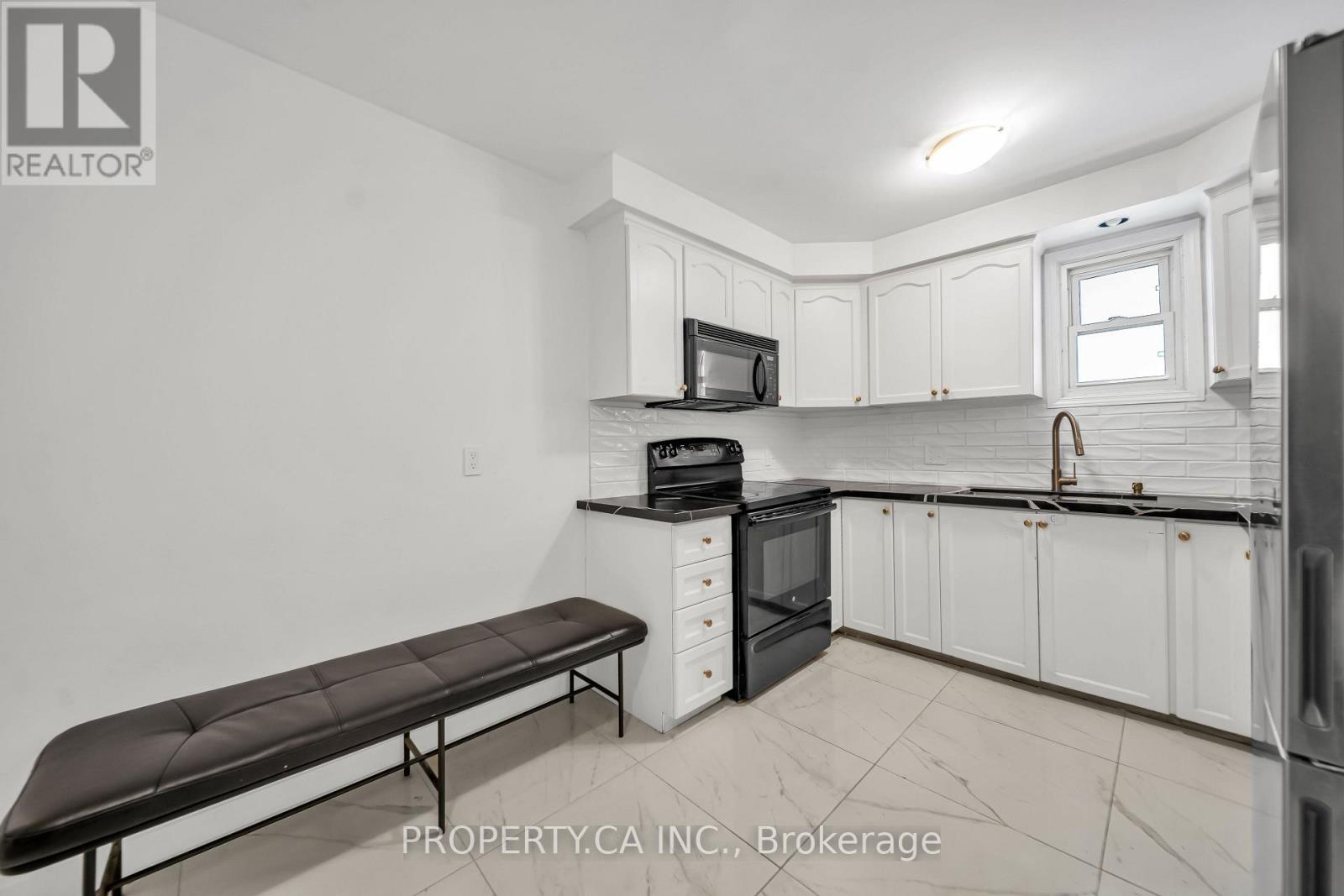 285 Robina Avenue, Toronto (oakwood Village), Ontario