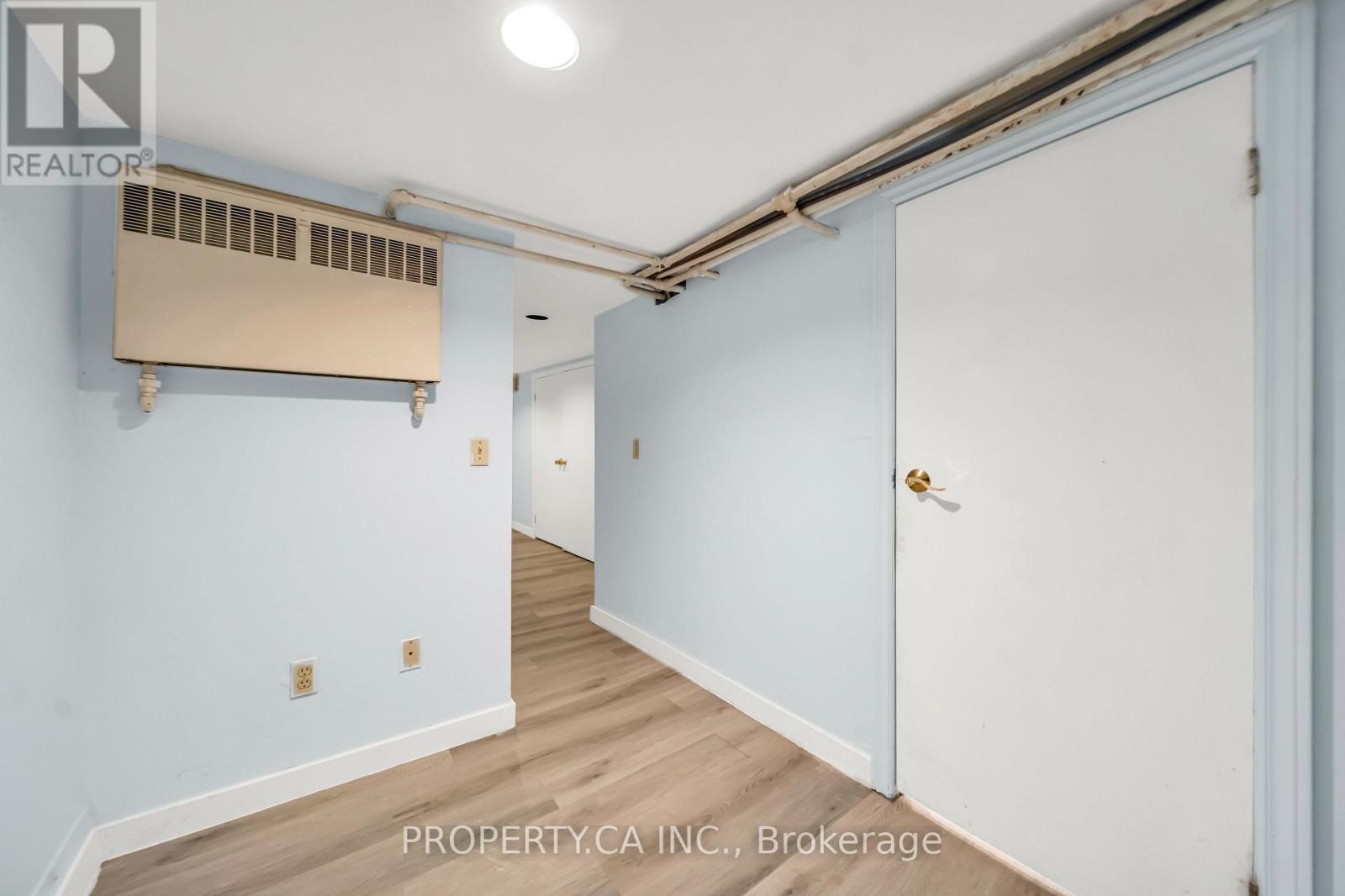 285 Robina Avenue, Toronto (oakwood Village), Ontario
