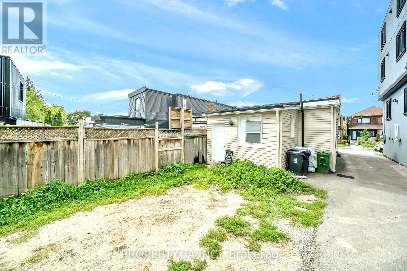 285 Robina Avenue, Toronto (oakwood Village), Ontario