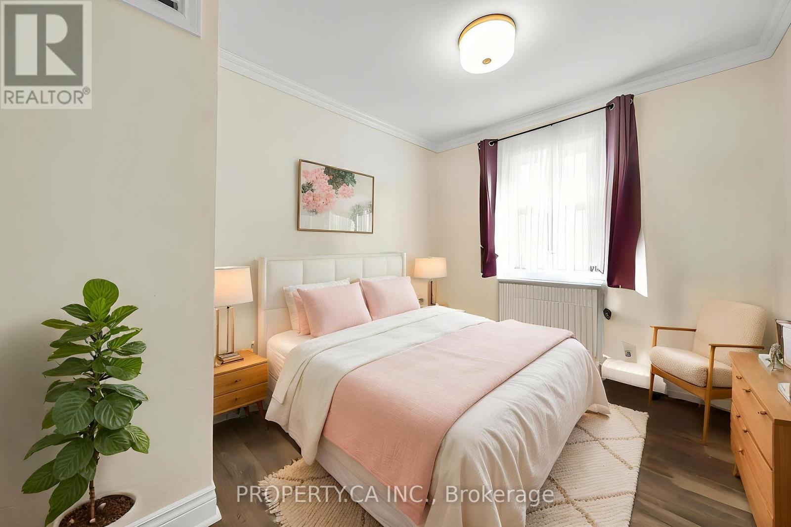 285 Robina Avenue, Toronto (oakwood Village), Ontario