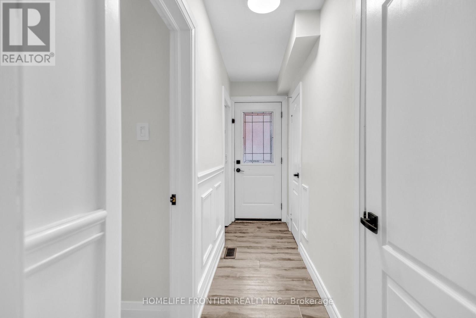 61 Sundial Crescent, Toronto (victoria Village), Ontario