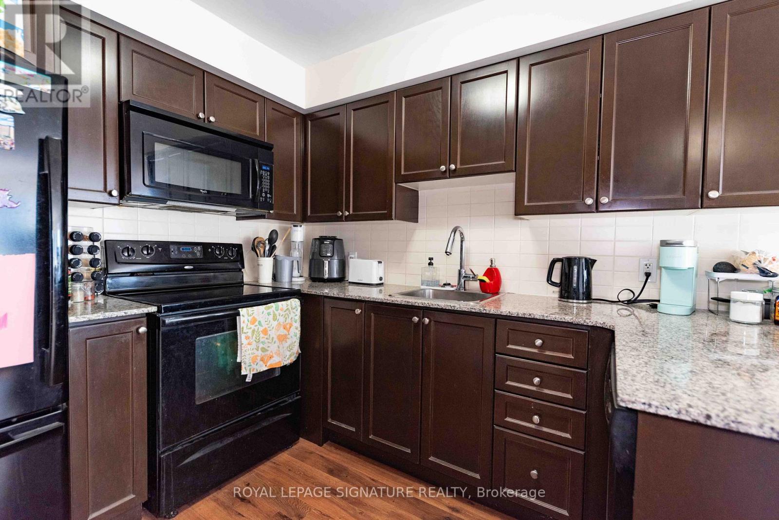 1423 - 135 Village Green Square, Toronto (agincourt South-malvern West), Ontario