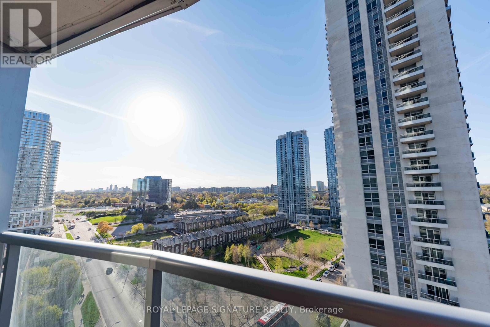 1423 - 135 Village Green Square, Toronto (agincourt South-malvern West), Ontario