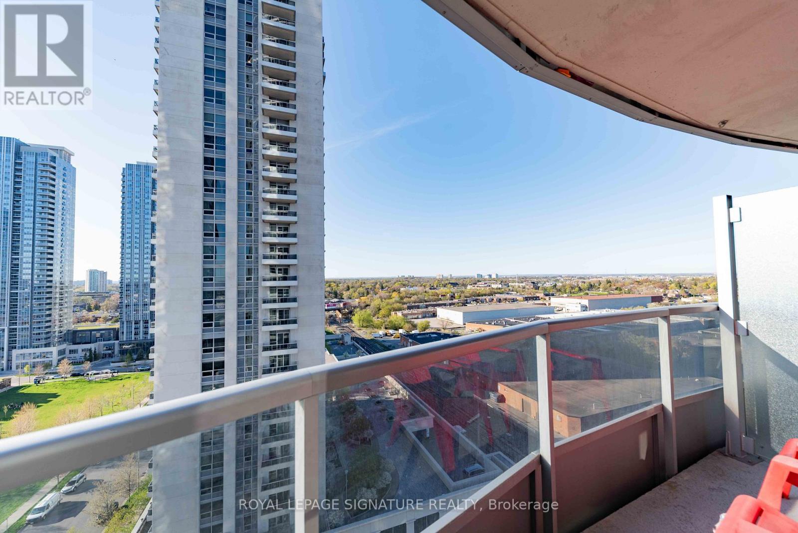 1423 - 135 Village Green Square, Toronto (agincourt South-malvern West), Ontario