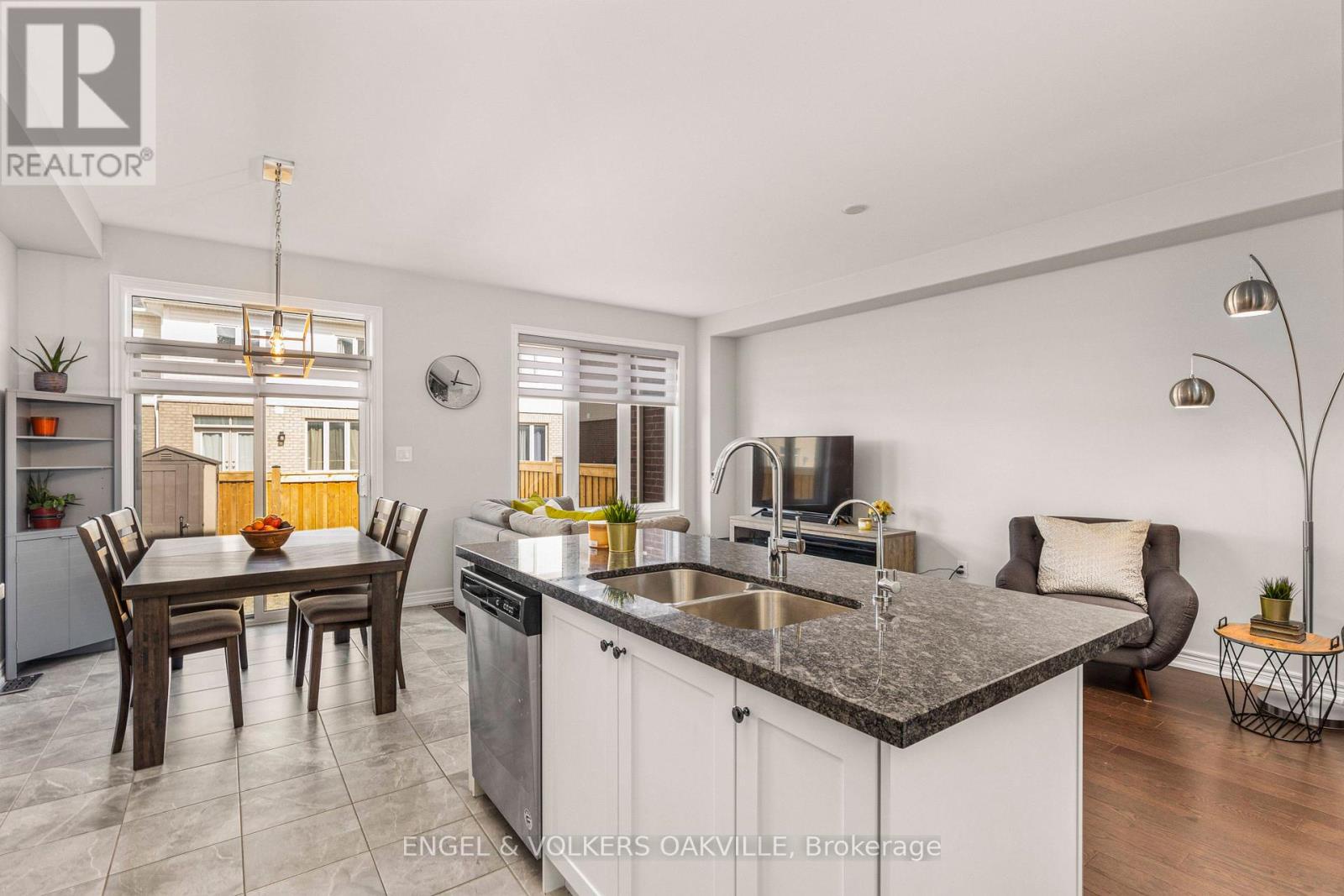 44 Clifford Crescent, New Tecumseth (tottenham), Ontario