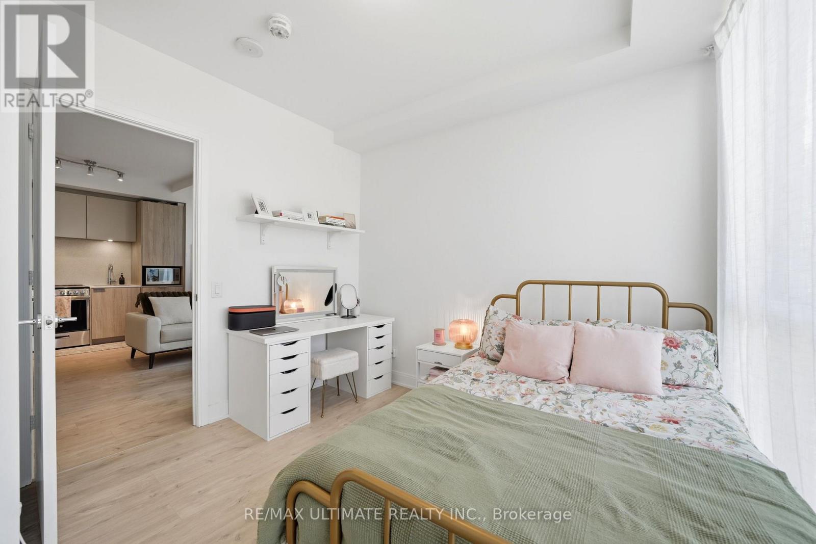 402 - 70 Annie Craig Drive, Toronto (mimico), Ontario