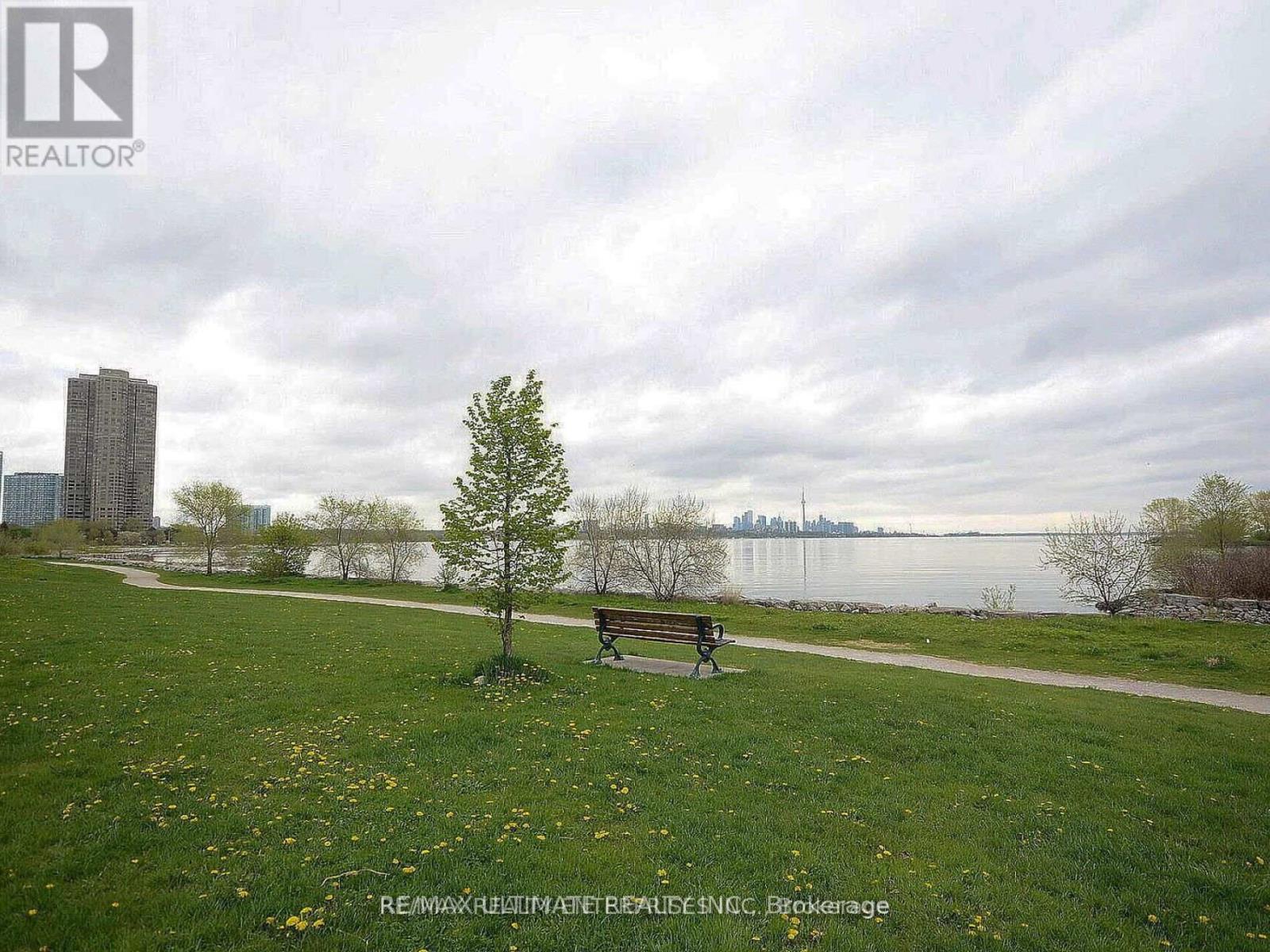 402 - 70 Annie Craig Drive, Toronto (mimico), Ontario