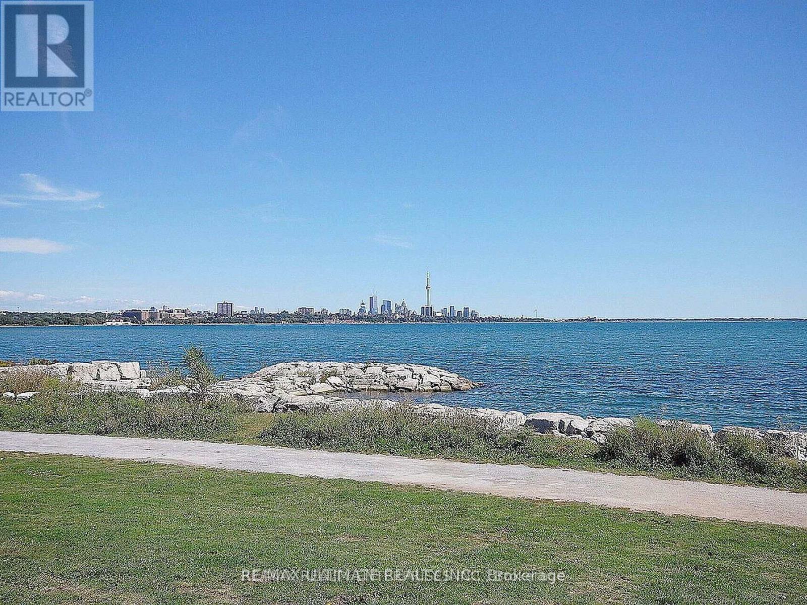 402 - 70 Annie Craig Drive, Toronto (mimico), Ontario
