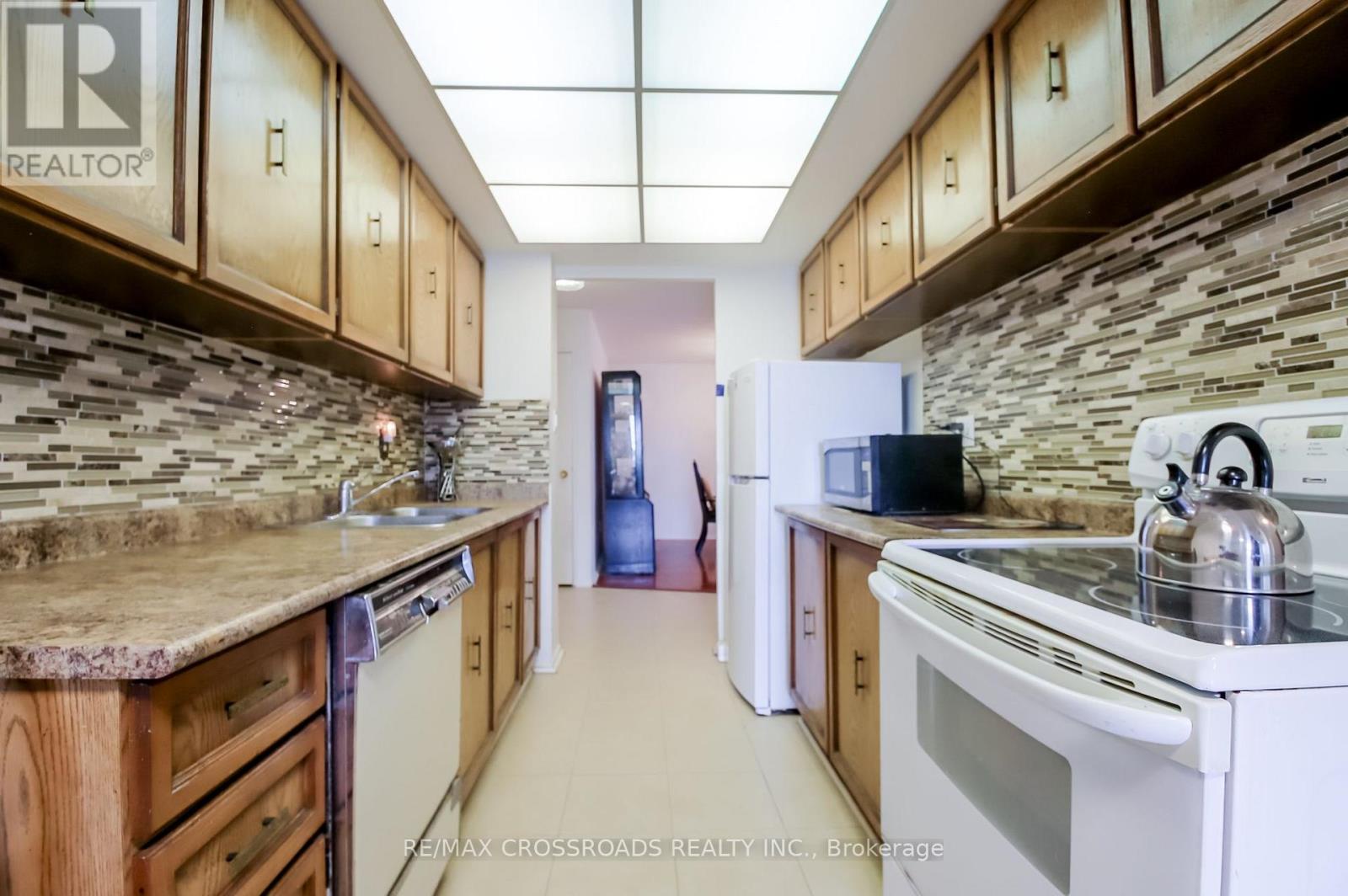 606 - 3151 Bridletowne Circle, Toronto (l'amoreaux), Ontario
