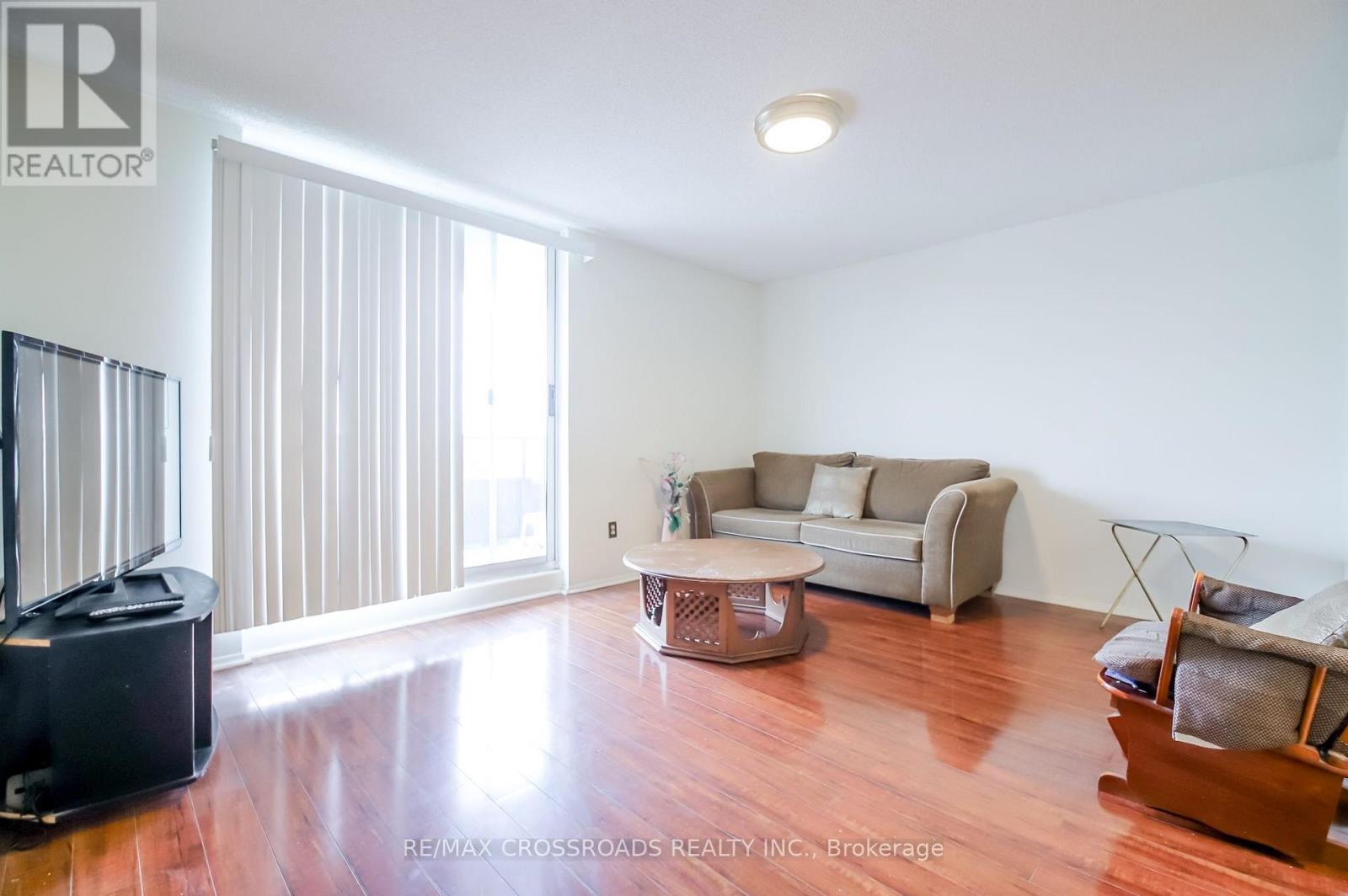 606 - 3151 Bridletowne Circle, Toronto (l'amoreaux), Ontario