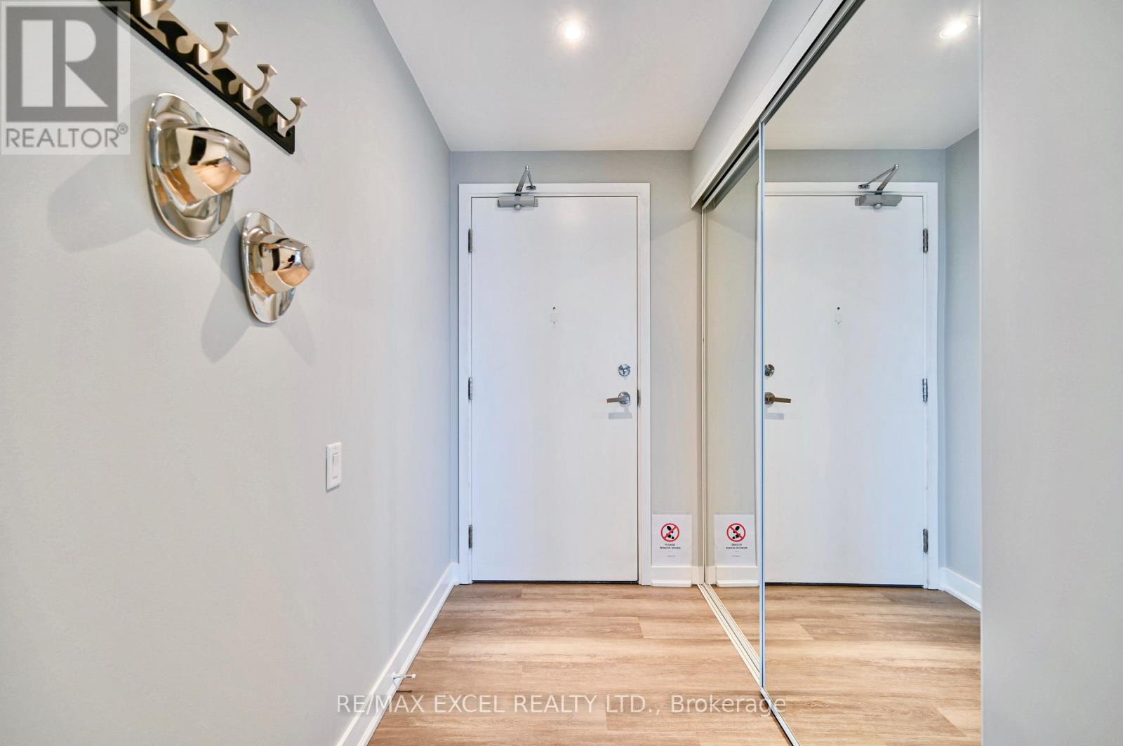 5004 - 15 Grenville Street, Toronto (bay Street Corridor), Ontario