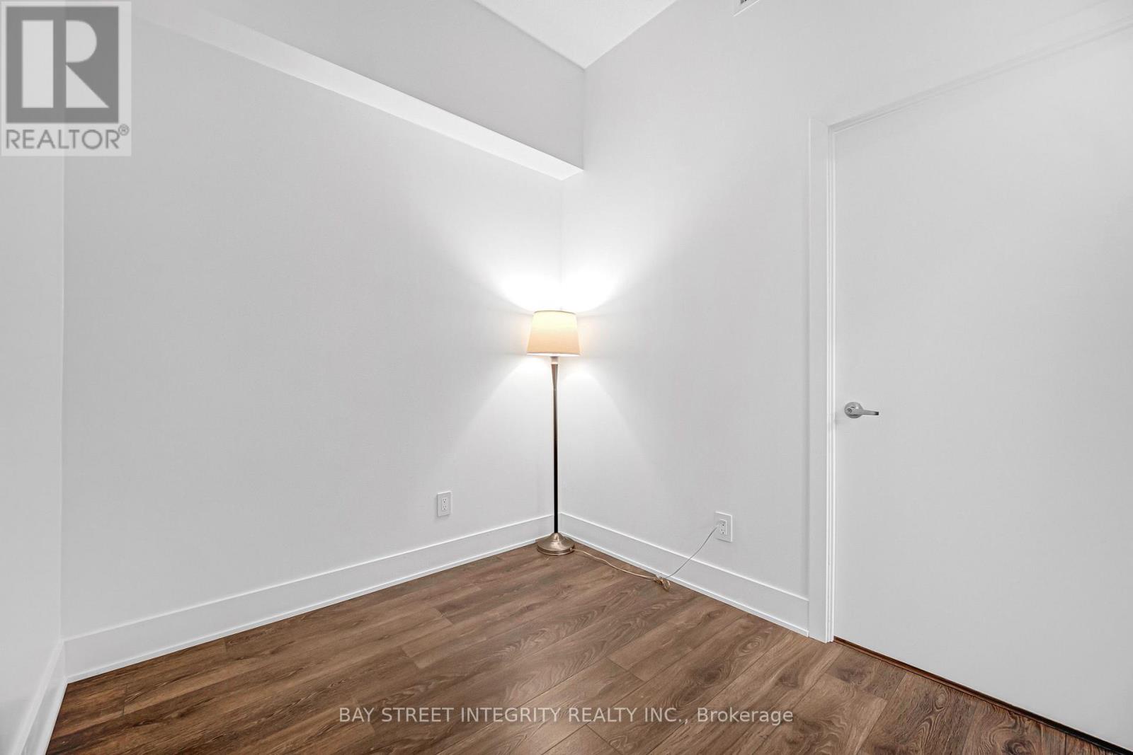 801 - 188 Fairview Mall Drive, Toronto (don Valley Village), Ontario
