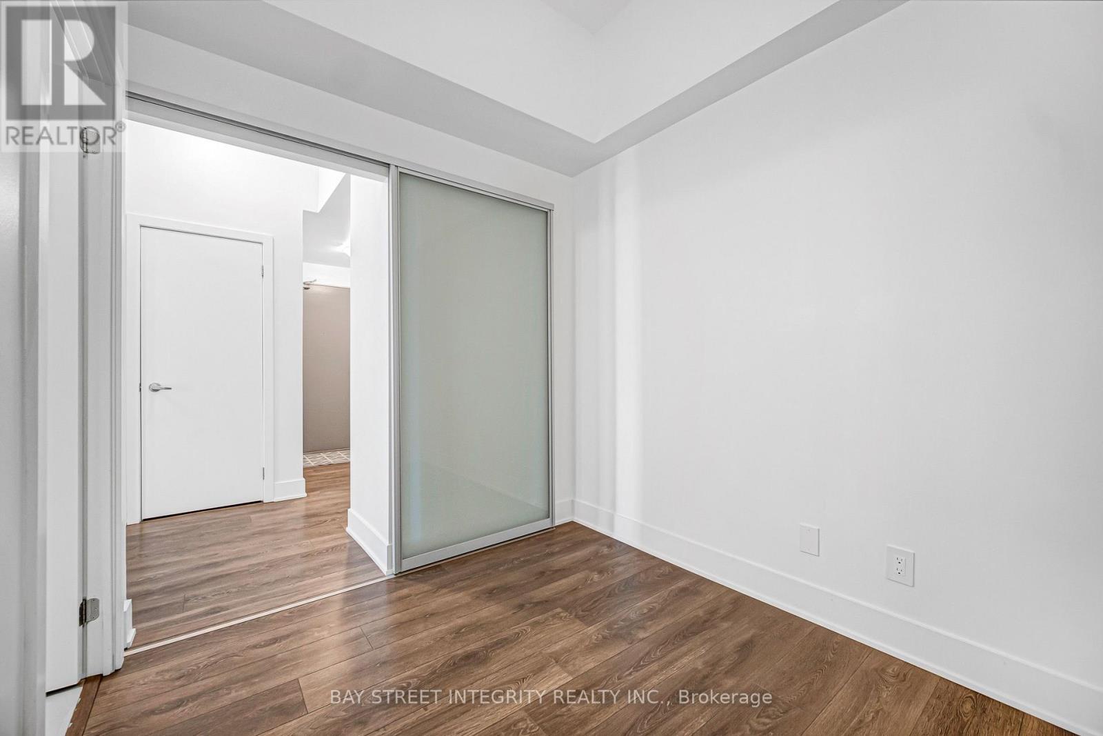 801 - 188 Fairview Mall Drive, Toronto (don Valley Village), Ontario