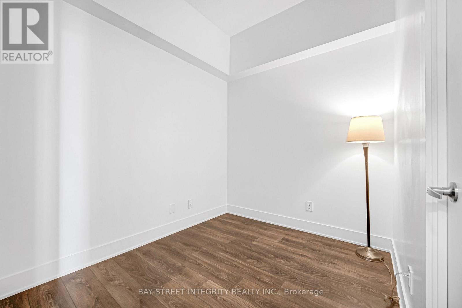 801 - 188 Fairview Mall Drive, Toronto (don Valley Village), Ontario