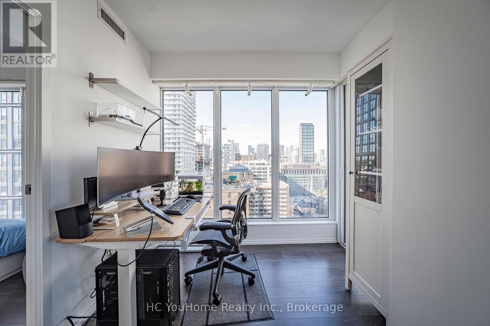2110 - 68 Shuter Street, Toronto (church-yonge Corridor), Ontario