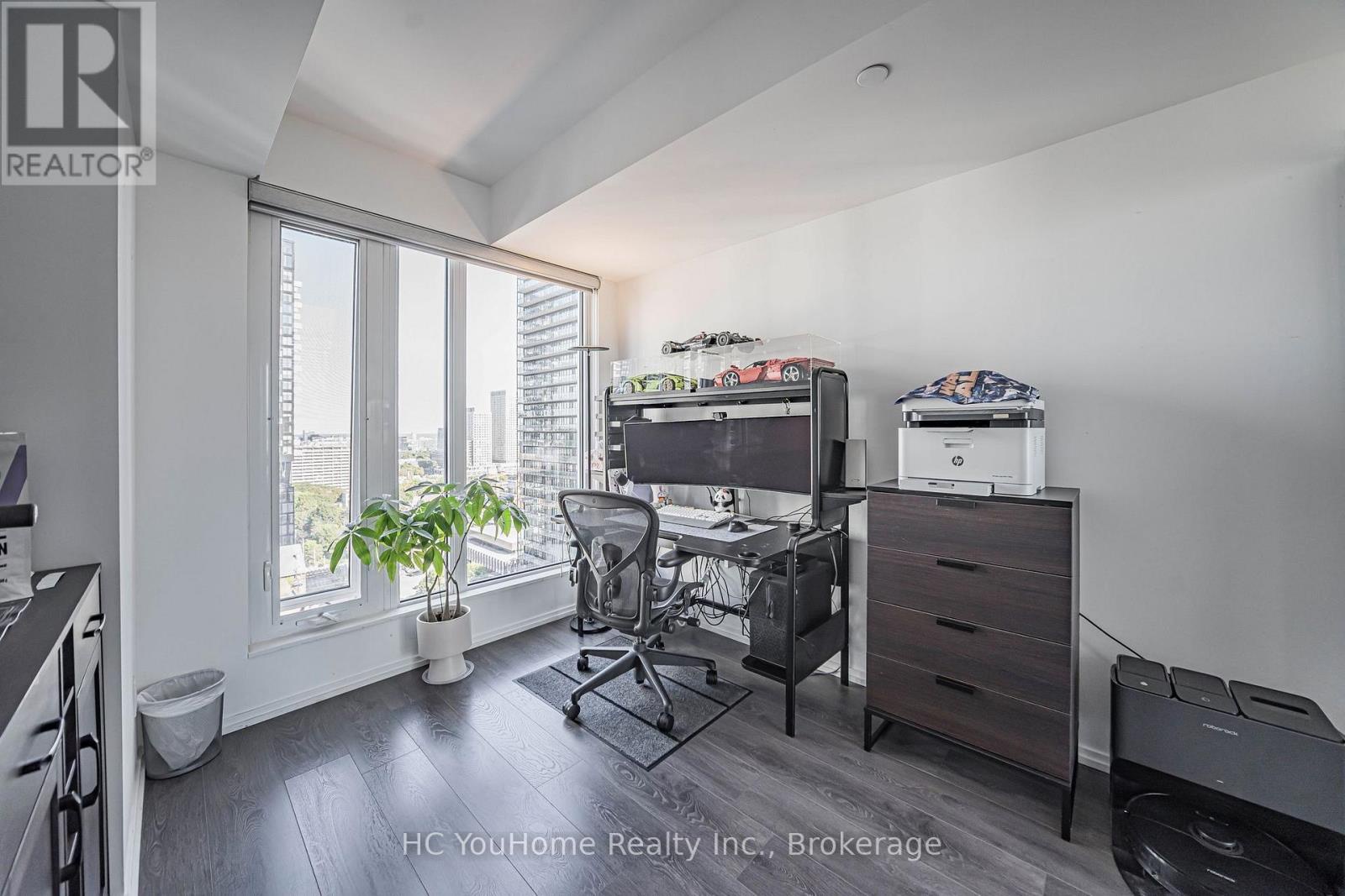 2110 - 68 Shuter Street, Toronto (church-yonge Corridor), Ontario