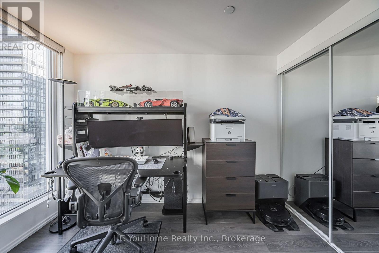 2110 - 68 Shuter Street, Toronto (church-yonge Corridor), Ontario