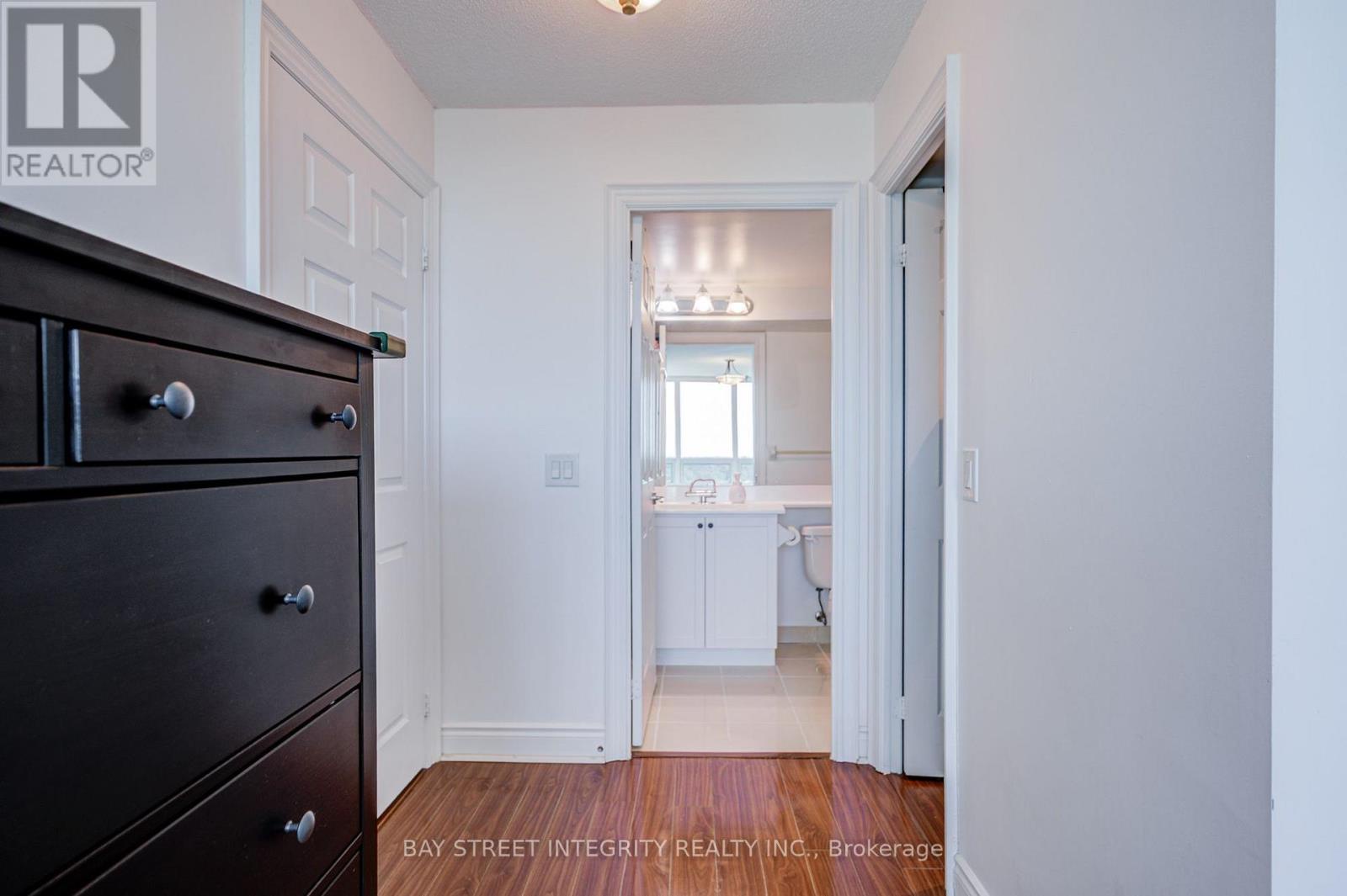 1318 - 25 Greenview Avenue, Toronto (newtonbrook West), Ontario