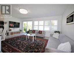 25 ARBUTUS CRESCENT
