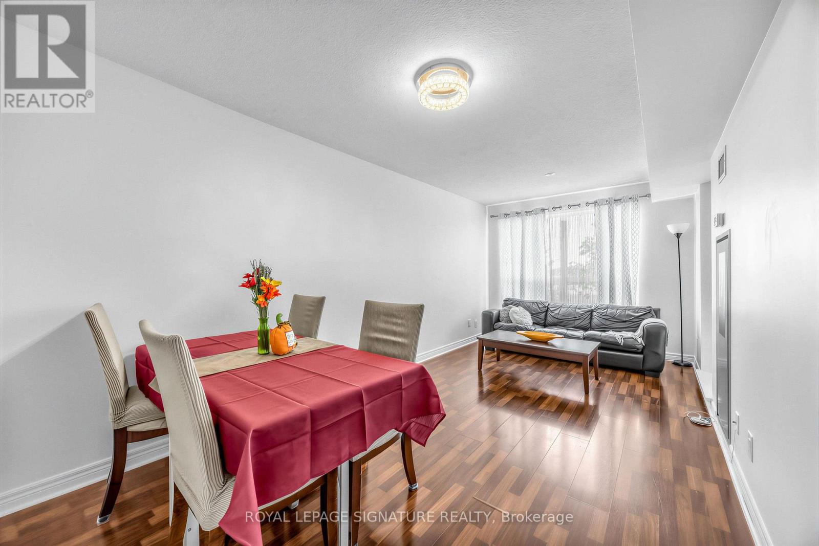322 - 60 Fairfax Crescent, Toronto (clairlea-birchmount), Ontario
