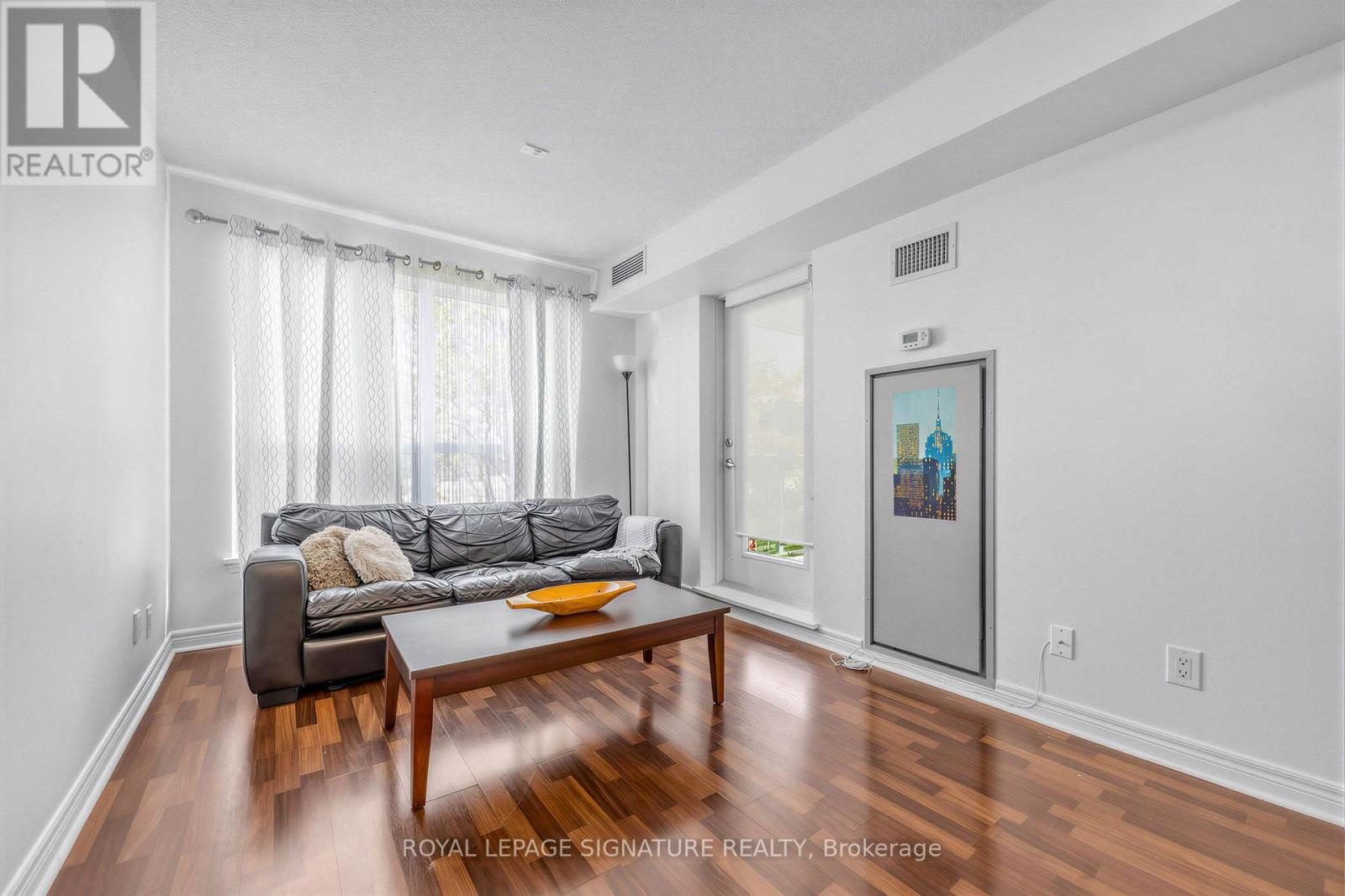 322 - 60 Fairfax Crescent, Toronto (clairlea-birchmount), Ontario