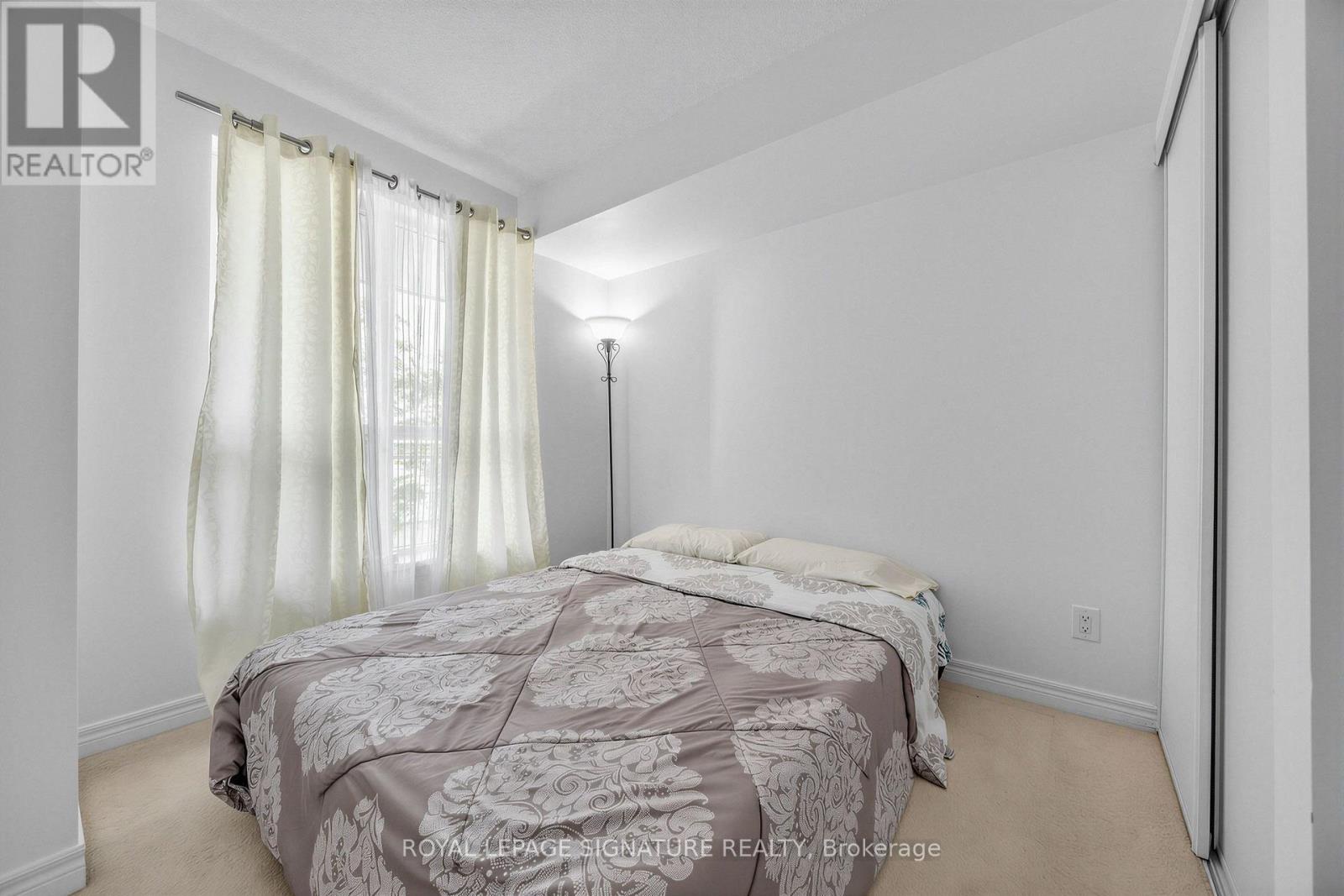 322 - 60 Fairfax Crescent, Toronto (clairlea-birchmount), Ontario