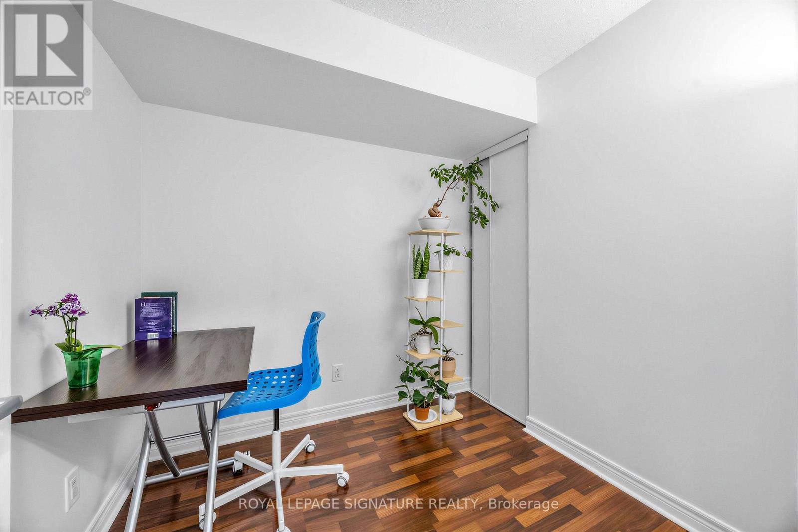 322 - 60 Fairfax Crescent, Toronto (clairlea-birchmount), Ontario