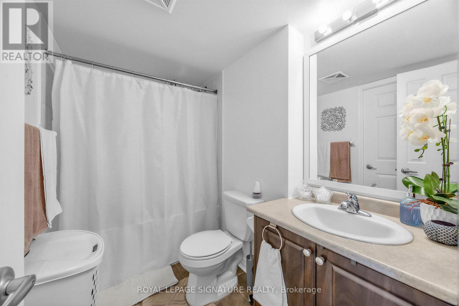 322 - 60 Fairfax Crescent, Toronto (clairlea-birchmount), Ontario