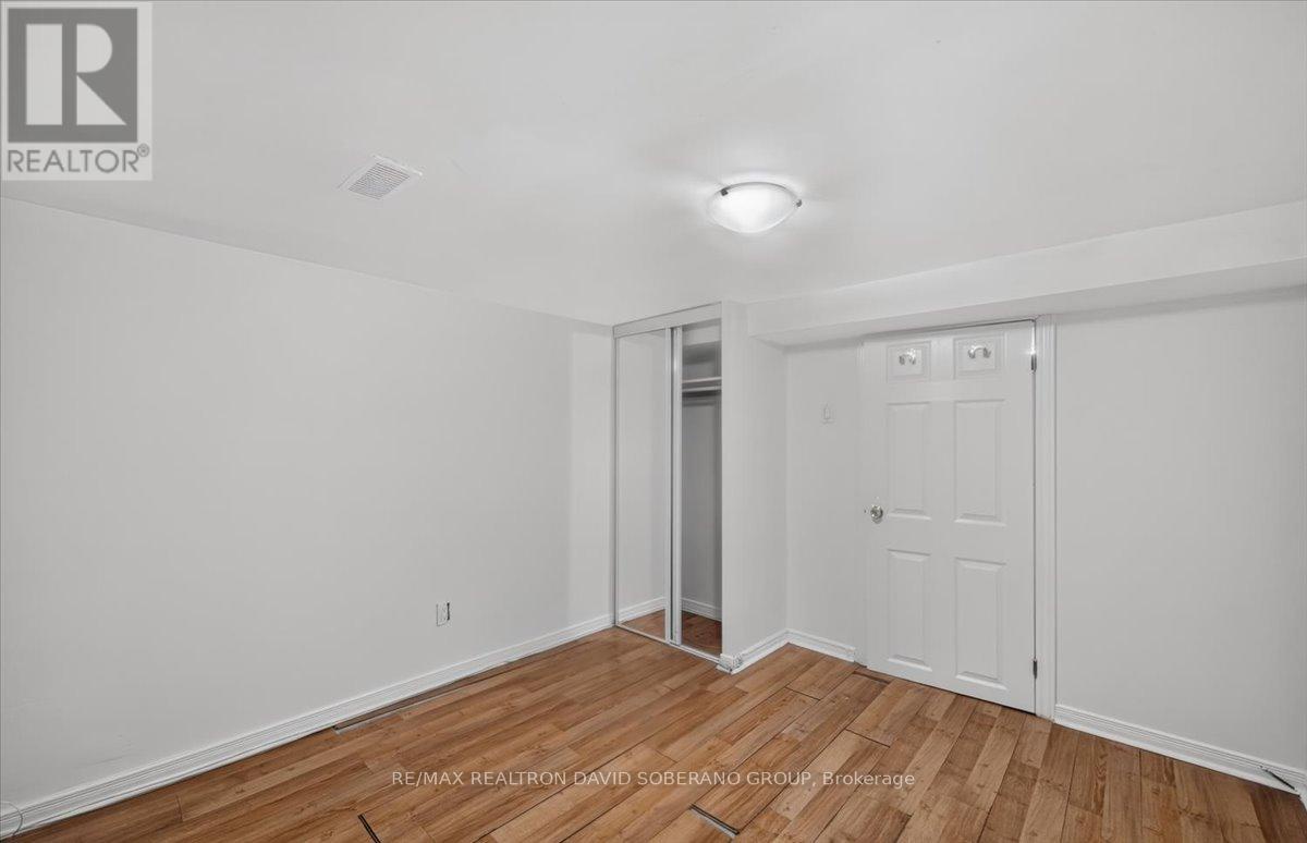 122 Mcgillivray Avenue, Toronto (bedford Park-nortown), Ontario