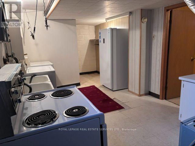 305 La Rose Avenue, Toronto (willowridge-martingrove-richview), Ontario